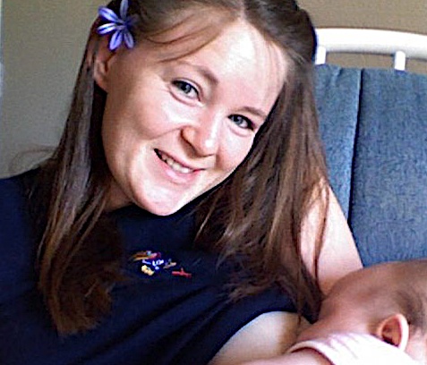 Kelli Roman's Facebook Breastfeeding Picture